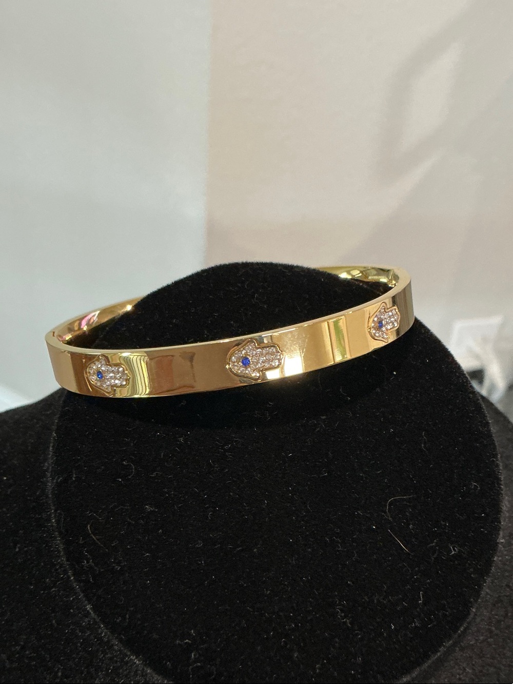 Gold Hamsa Accent Bangle Bracelet - Women Jewelry